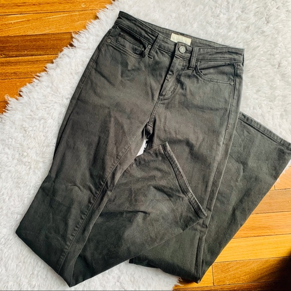 JOIE Eilena Wide High Rise Flared Black Jeans - Picture 5 of 10